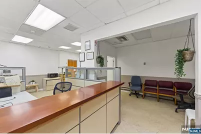 201 Lower Notch Road, Little Falls Township, NJ 07424 - Photo 17