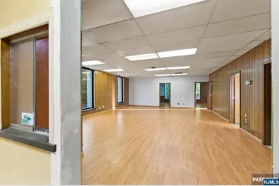 201 Lower Notch Road, Little Falls Township, NJ 07424 - Photo 7