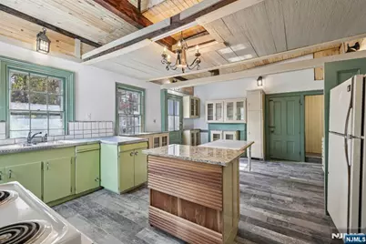 142 Island Road, Mahwah, NJ 07430 - Photo 17