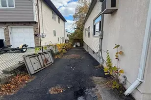 16 Corabelle Ave, Lodi, NJ 07644 - Photo 3