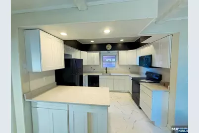 16 Corabelle Avenue, Lodi, NJ 07644 - Photo 5