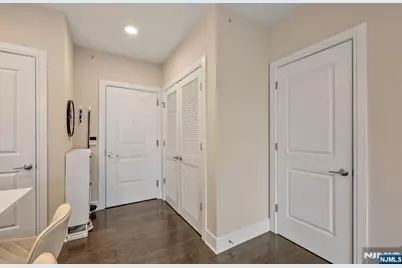 5307 Rio Vista Lane, Northvale, NJ 07647 - Photo 3