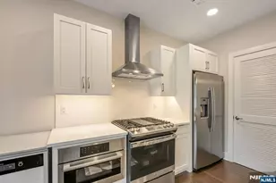 5307 Rio Vista Ln, Northvale, NJ 07647 - Photo 11