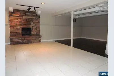 375 Chelsea Street, Paramus, NJ 07652 - Photo 7