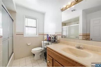 19 Vivian, Emerson, NJ 07630 - Photo 19