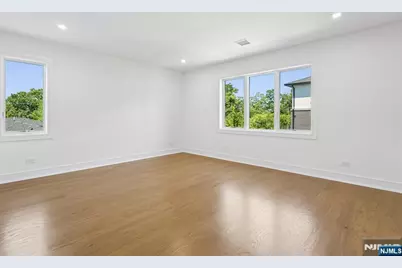 316 Bolz Street, Englewood Cliffs, NJ 07632 - Photo 35