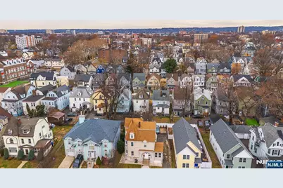 92 N 19th Street, East Orange, NJ 07017 - Photo 21