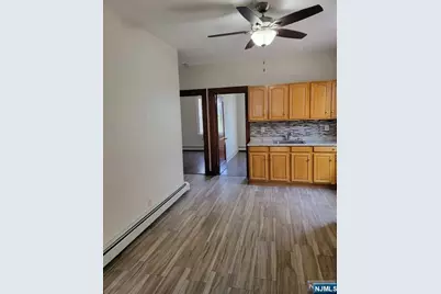 80 Knapp Avenue 2 #2, Clifton, NJ 07011 - Photo 5