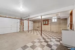 1109 Essex Ave, Linden, NJ 07036 - Photo 31