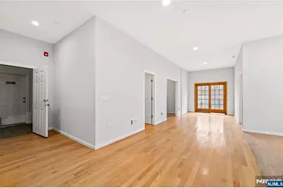 176 Union Avenue 8 #8, Rutherford, NJ 07070 - Photo 5