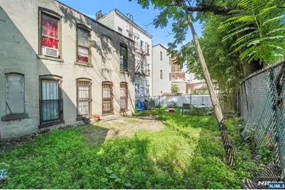 715 22nd Street, Union City, NJ 07087 - Photo 31