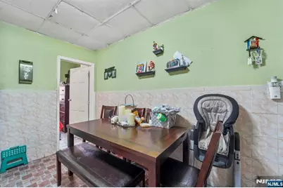 715 22nd Street, Union City, NJ 07087 - Photo 11