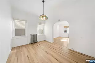 124 73rd St, North Bergen, NJ 07047 - Photo 9