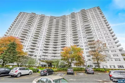 2000 Linwood Avenue 5L #5L, Fort Lee, NJ 07024 - Photo 21