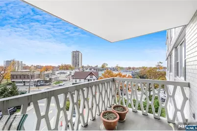 2000 Linwood Avenue 5L #5L, Fort Lee, NJ 07024 - Photo 15