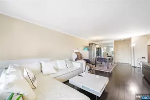 2000 Linwood Ave 5L, Fort Lee, NJ 07024 - Photo 5