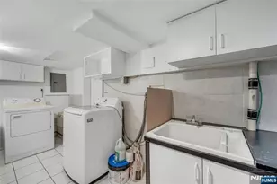 425 Hancock Pl, Fairview, NJ 07022 - Photo 23
