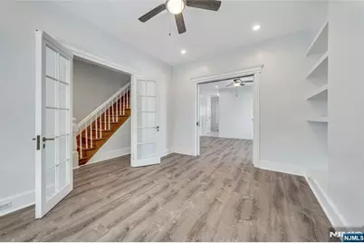 425 Hancock Place, Fairview, NJ 07022 - Photo 13