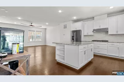 54 Landmark Lane 54 #54, Fair Lawn, NJ 07410 - Photo 21