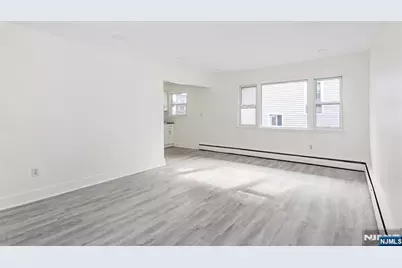 86 Chestnut Street 2 #2, Rutherford, NJ 07070 - Photo 13