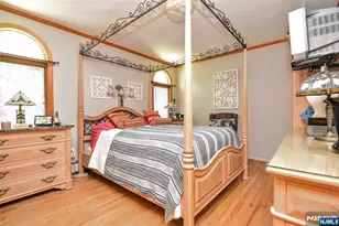 279 West Pl, Washington Township, NJ 07676 - Photo 17