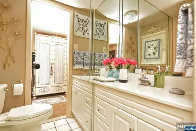 279 West Place, Washington Township, NJ 07676 - Photo 25