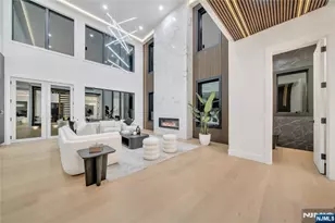 801 Godwin Rd, Paramus, NJ 07652 - Photo 7