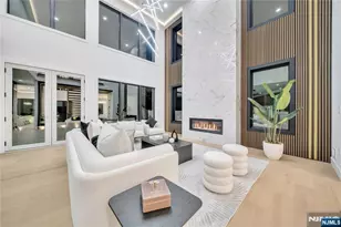 801 Godwin Rd, Paramus, NJ 07652 - Photo 19