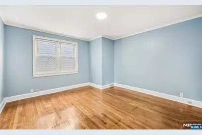 320 Orient Way 2 #2, Rutherford, NJ 07070 - Photo 19