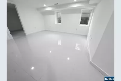 86 W Mahan Street, Tenafly, NJ 07670 - Photo 11