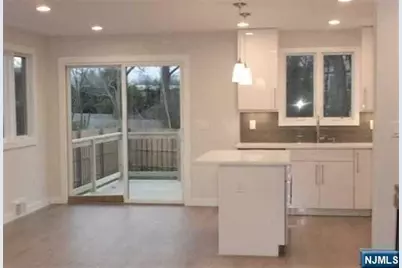 86 W Mahan Street, Tenafly, NJ 07670 - Photo 9