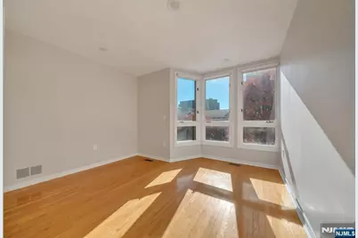 55 Victoria Place, Fort Lee, NJ 07024 - Photo 31