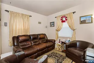 431 Blanchard Terrace, Hackensack, NJ 07601 - Photo 17