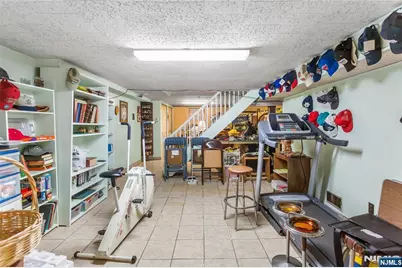 431 Blanchard Terrace, Hackensack, NJ 07601 - Photo 29