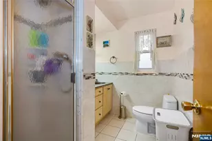 431 Blanchard Terrace, Hackensack, NJ 07601 - Photo 19