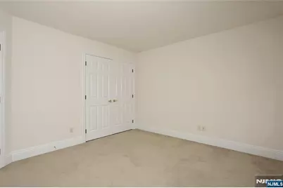 136 Stonegate Trail 37 #37, Cresskill, NJ 07626 - Photo 37