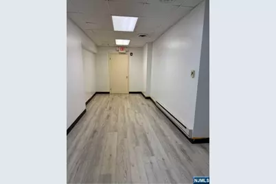 227 Grand Avenue C #C, Palisades Park, NJ 07650 - Photo 3