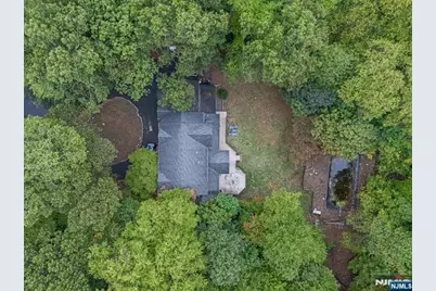 240 Ottowa Lane, Franklin Lakes, NJ 07417 - Photo 19