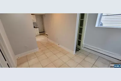 104 Wallington Avenue, Wallington, NJ 07057 - Photo 5