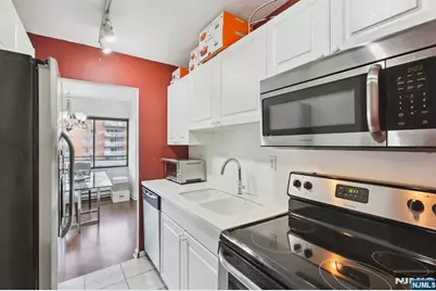 125 Prospect Avenue 17G #17G, Hackensack, NJ 07601 - Photo 15