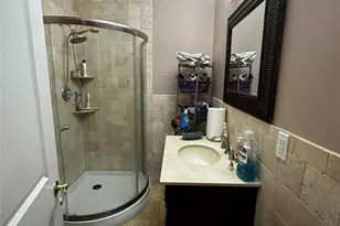 28-07 Zachary Terrace, Fair Lawn, NJ 07410 - Photo 7