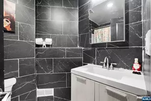 402 Cliff St, Fairview, NJ 07022 - Photo 11