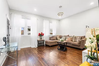 402 Cliff Street, Fairview, NJ 07022 - Photo 5