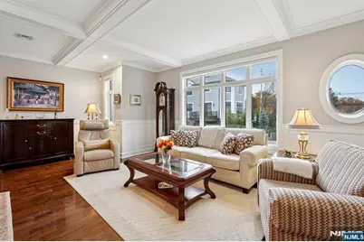 555 Edgewater Avenue 103 Reserve Ct. #103 Reserve Ct., Ridgefield, NJ 07657 - Photo 9