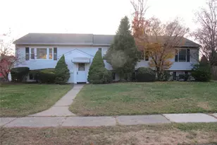 37 Atwood Pl, Wayne, NJ 07470 - Photo 1