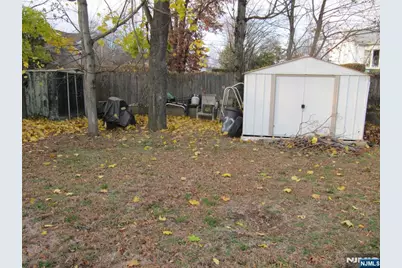 37 Atwood Place, Wayne, NJ 07470 - Photo 11