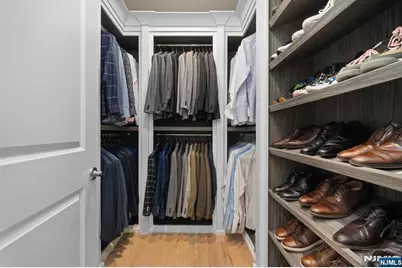 319 Franklin Place, Paramus, NJ 07652 - Photo 29