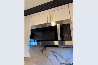 27 Emerald Street, Hackensack, NJ 07601 - Photo 41