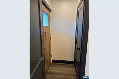 27 Emerald Street, Hackensack, NJ 07601 - Photo 21