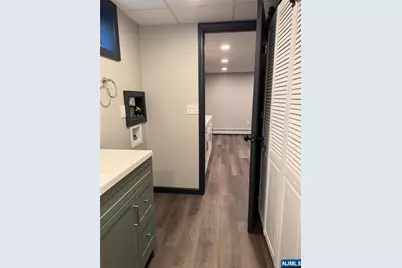 27 Emerald Street, Hackensack, NJ 07601 - Photo 31